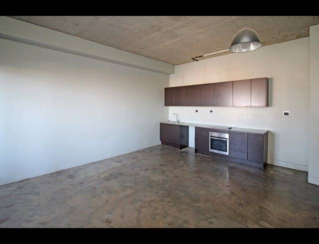 1 BEDROOM APARTMENT FOR SALE IN MABONENG